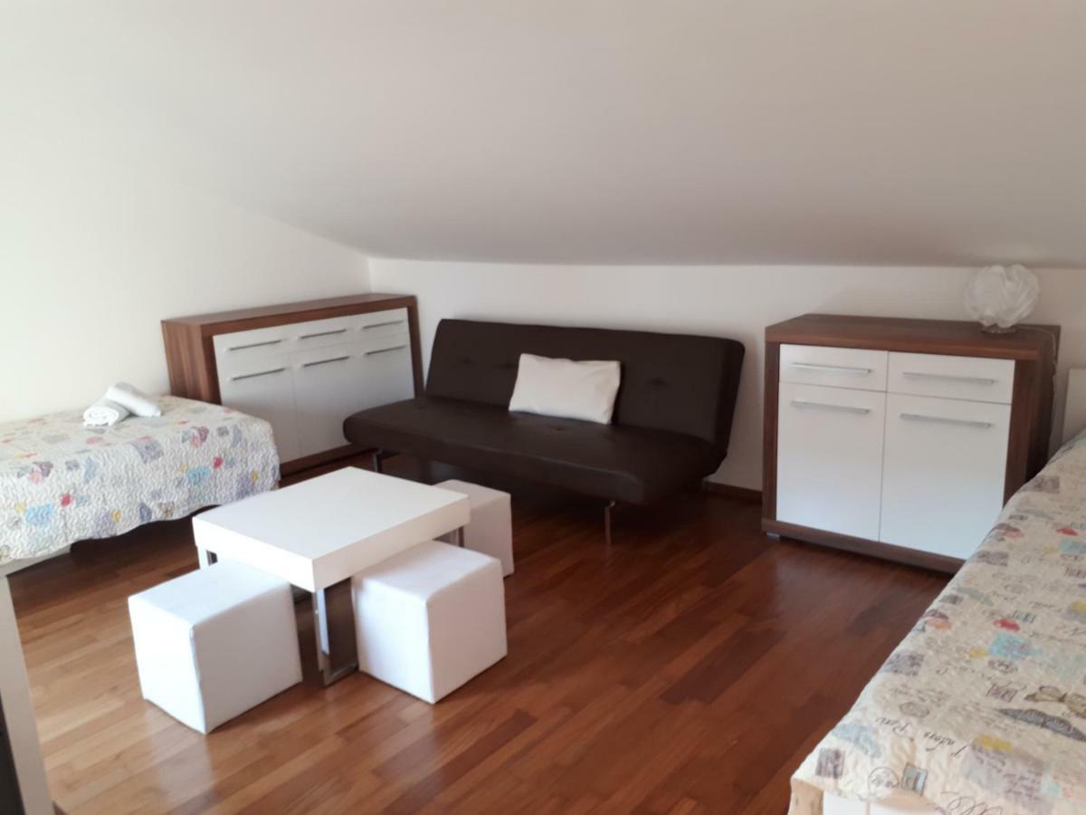 Ruzmarinka 4* Lejlighed Baška Eksteriør billede